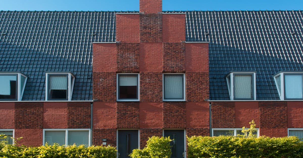 Listing in Sants
